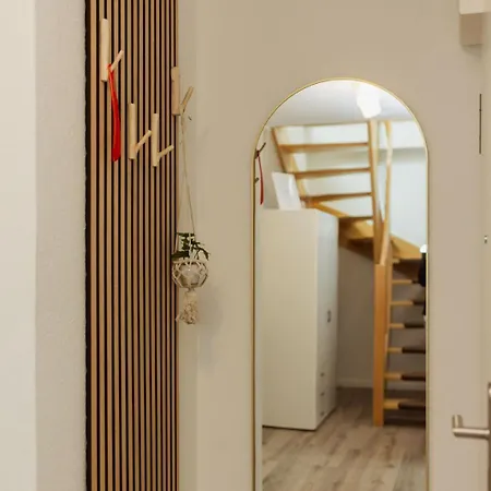 Hygge Homes - 'urban Nest' - Schlossnaehe Trifft Design