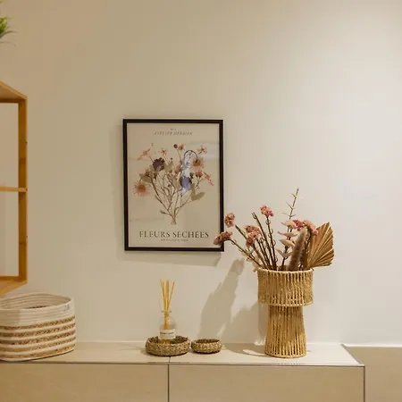Hygge Homes - 'urban Nest' - Schlossnaehe Trifft Design * Celle