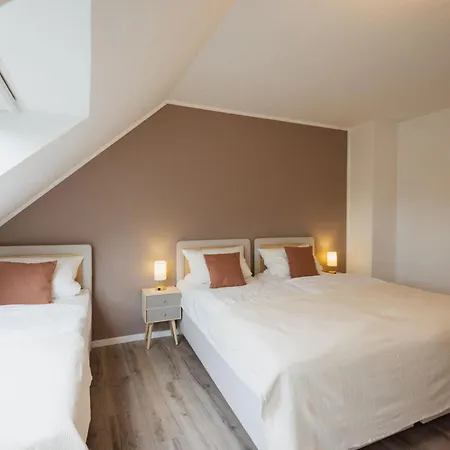 Hygge Homes - 'urban Nest' - Schlossnaehe Trifft Design * Celle