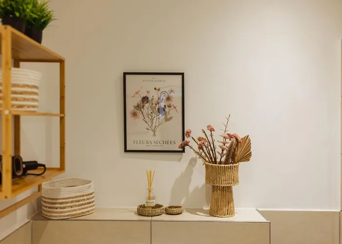 Hygge Homes - 'urban Nest' - Schlossnaehe Trifft Design * Celle